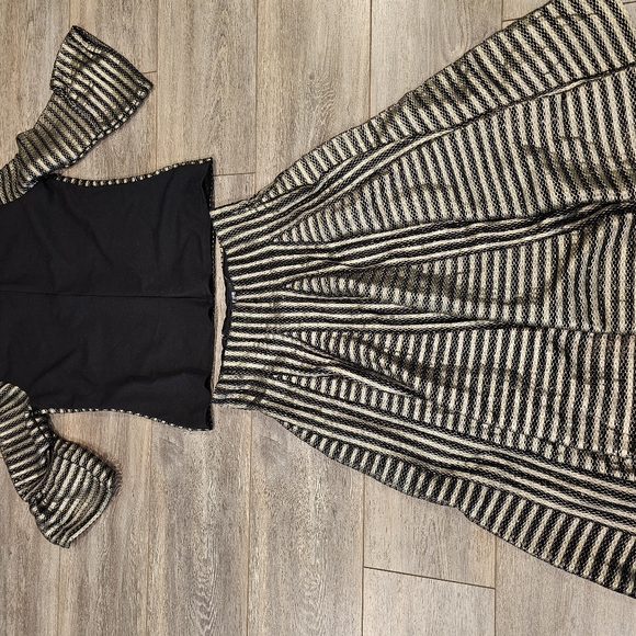 Shirt and skirt set - Picture 8 of 8